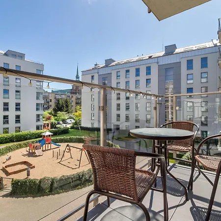 Stylish With Balcony & Parking Old Town By Renters * Danzica